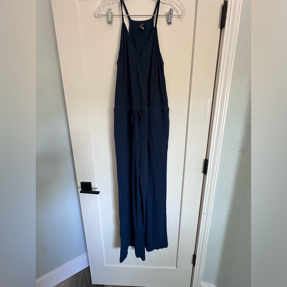 Savvi Jumpsuit Romper - Picture 4 of 9